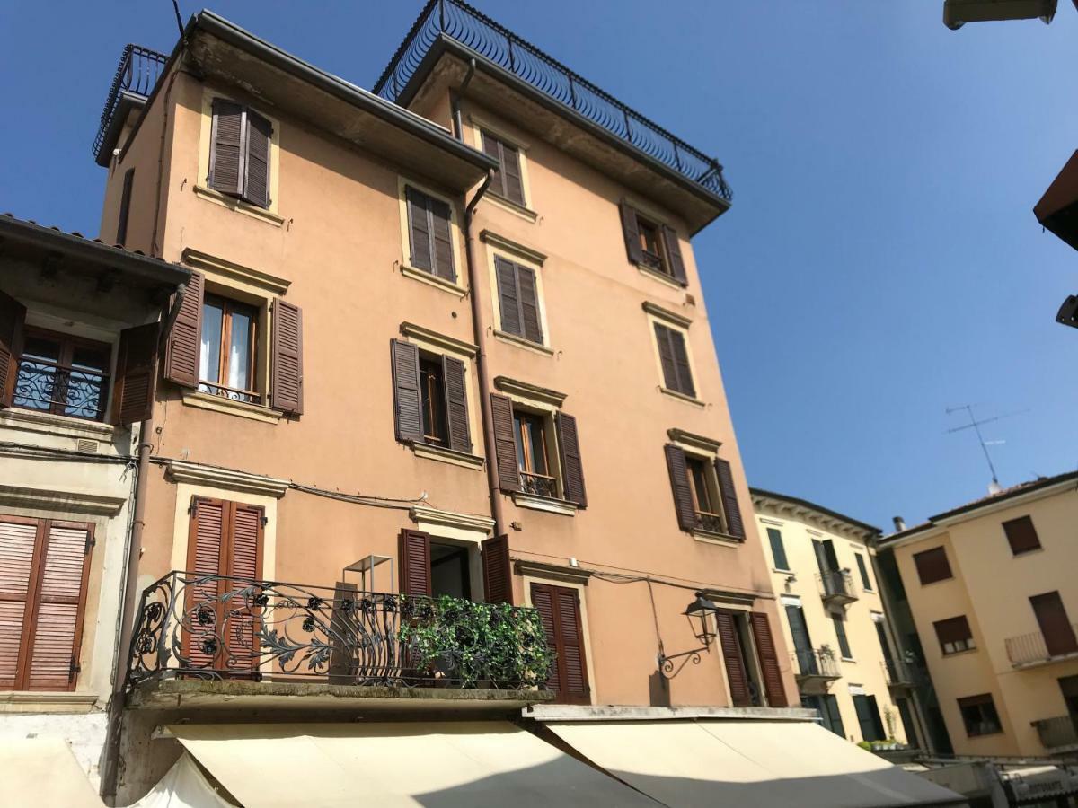 Anfite Apartments Aleardi Peschiera del Garda Bagian luar foto