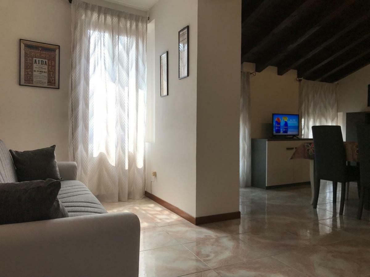 Anfite Apartments Aleardi Peschiera del Garda Bagian luar foto