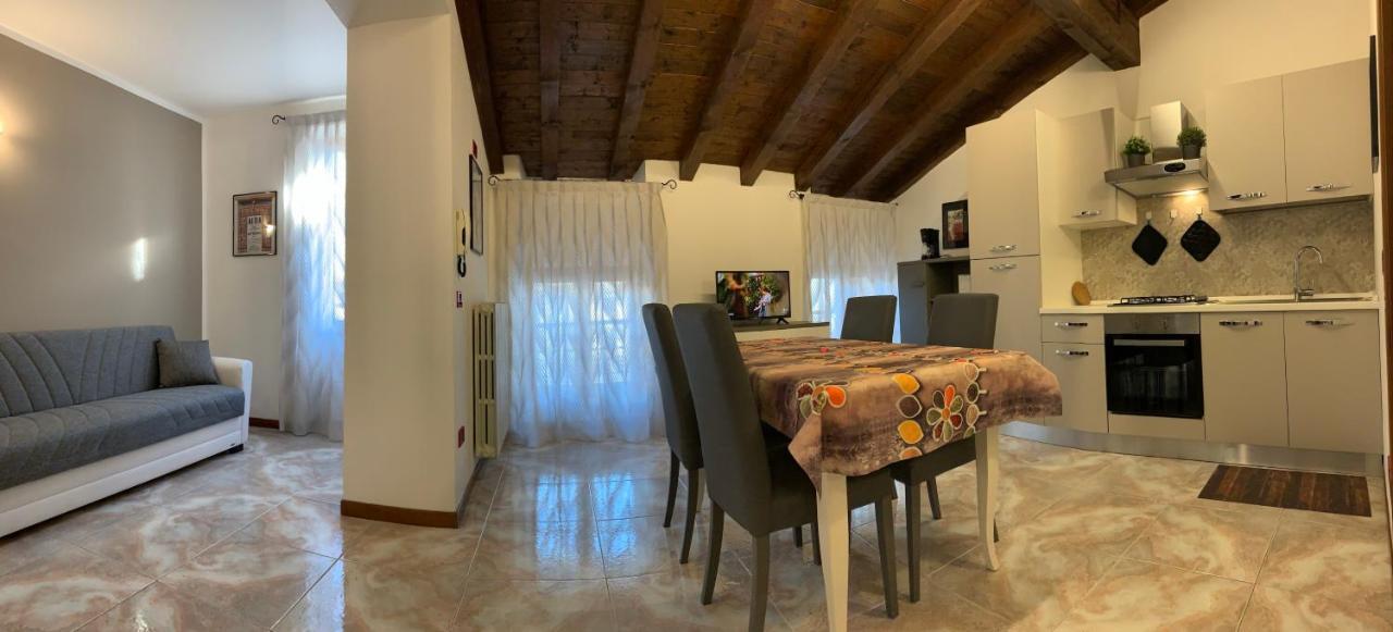 Anfite Apartments Aleardi Peschiera del Garda Bagian luar foto